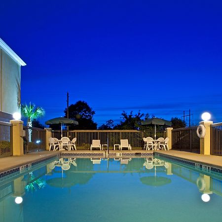 Holiday Inn Express & Suites Milton East I-10 By Ihg Eksteriør bilde