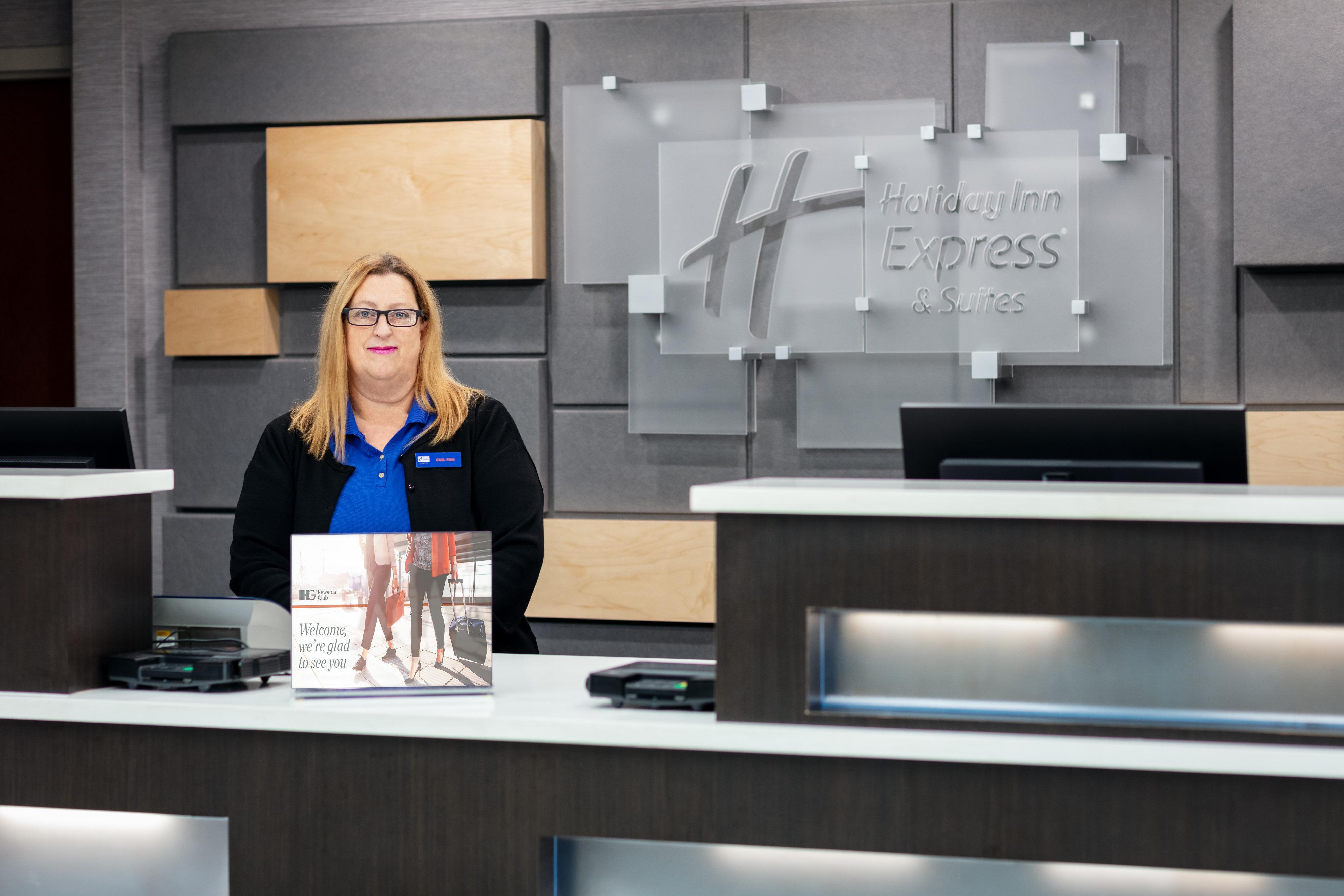 Holiday Inn Express & Suites Milton East I-10 By Ihg Eksteriør bilde