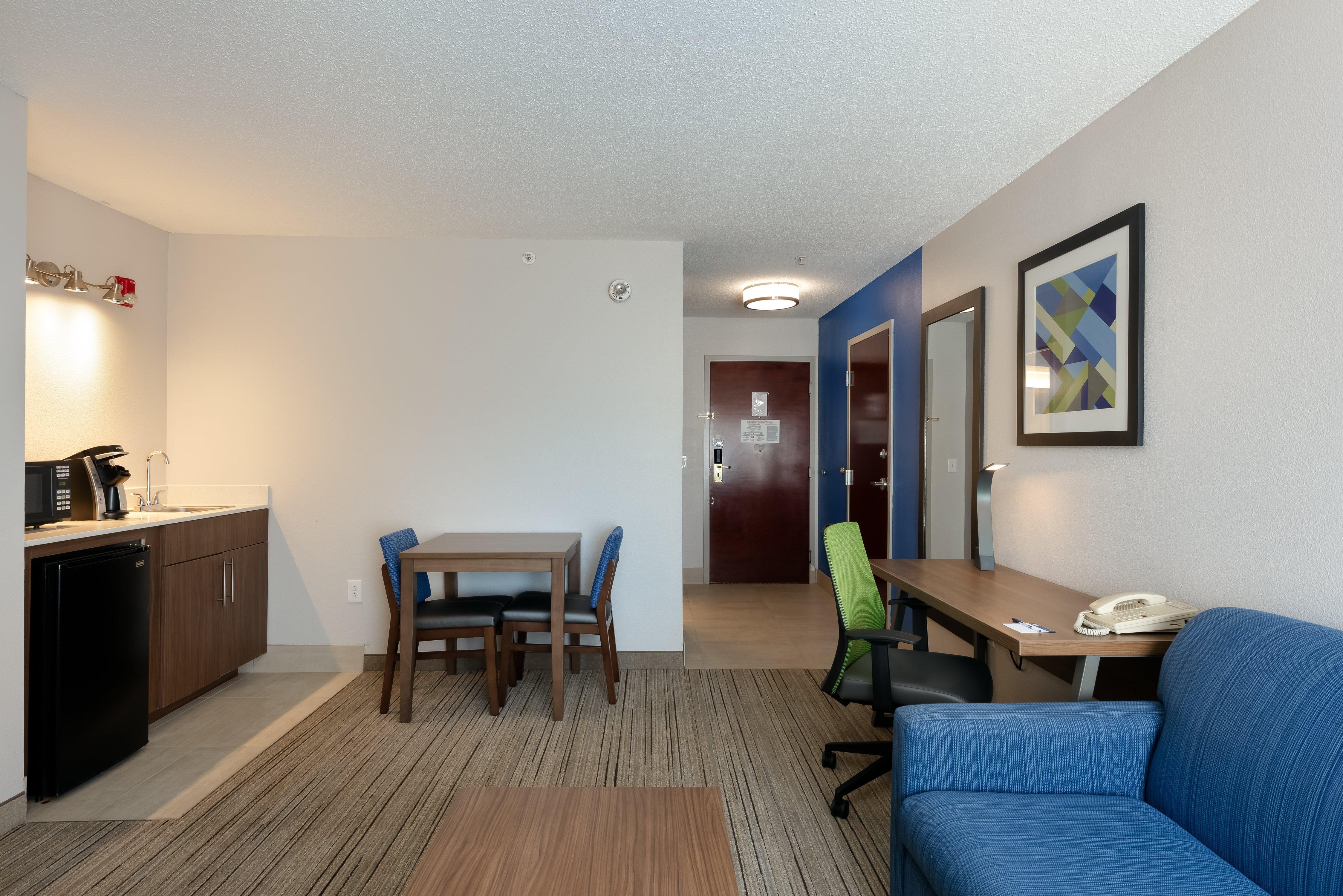 Holiday Inn Express & Suites Milton East I-10 By Ihg Eksteriør bilde